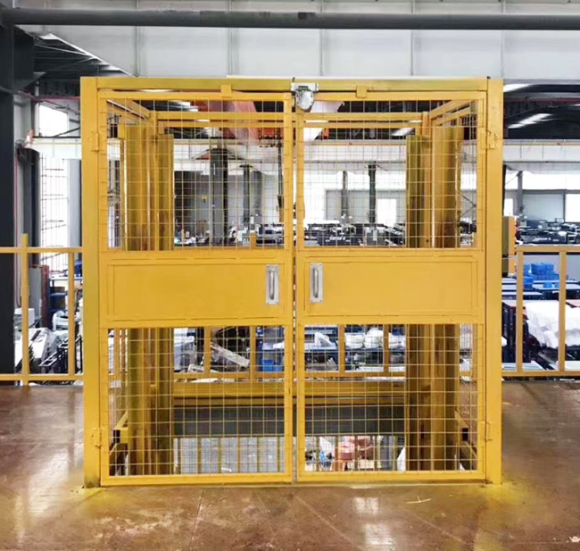 舒兰智能导轨式升降机亮相